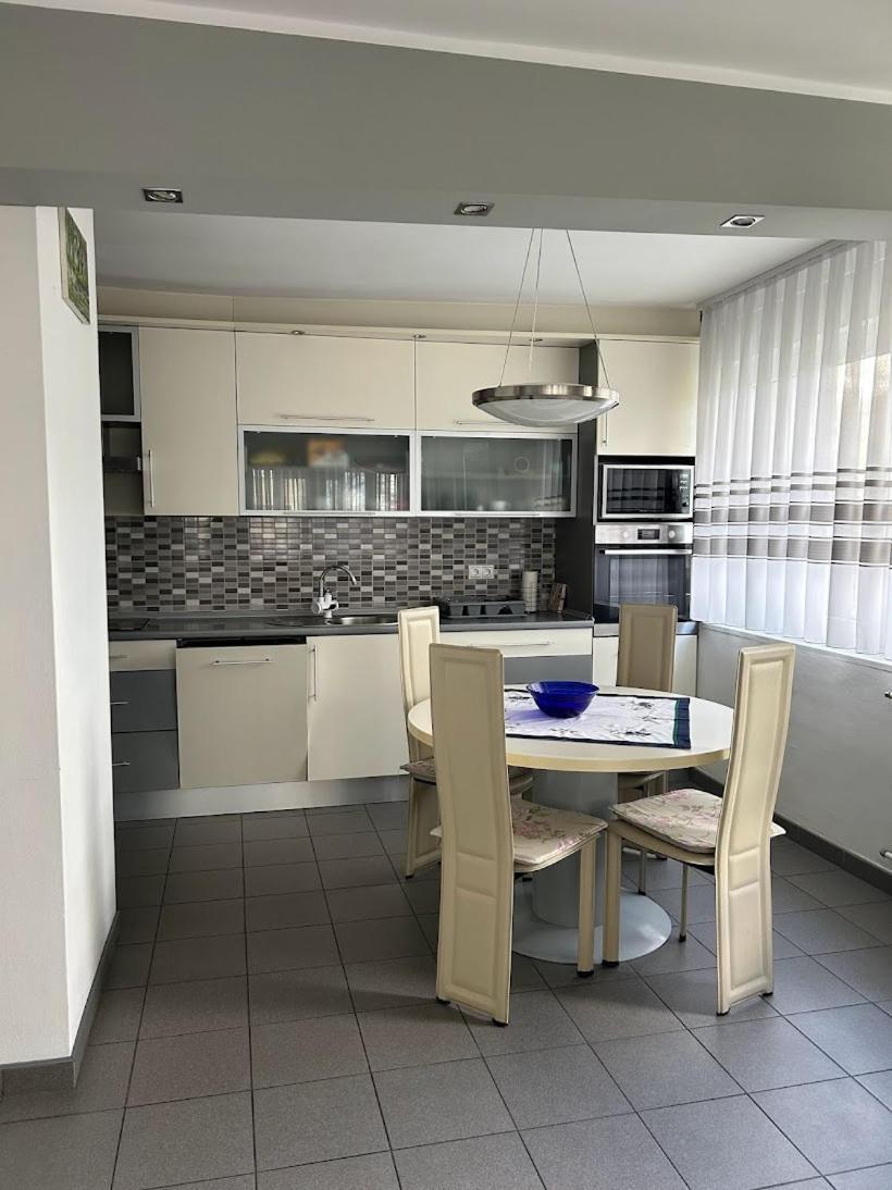 Ferienwohnung Tina Karlovac Exterior foto